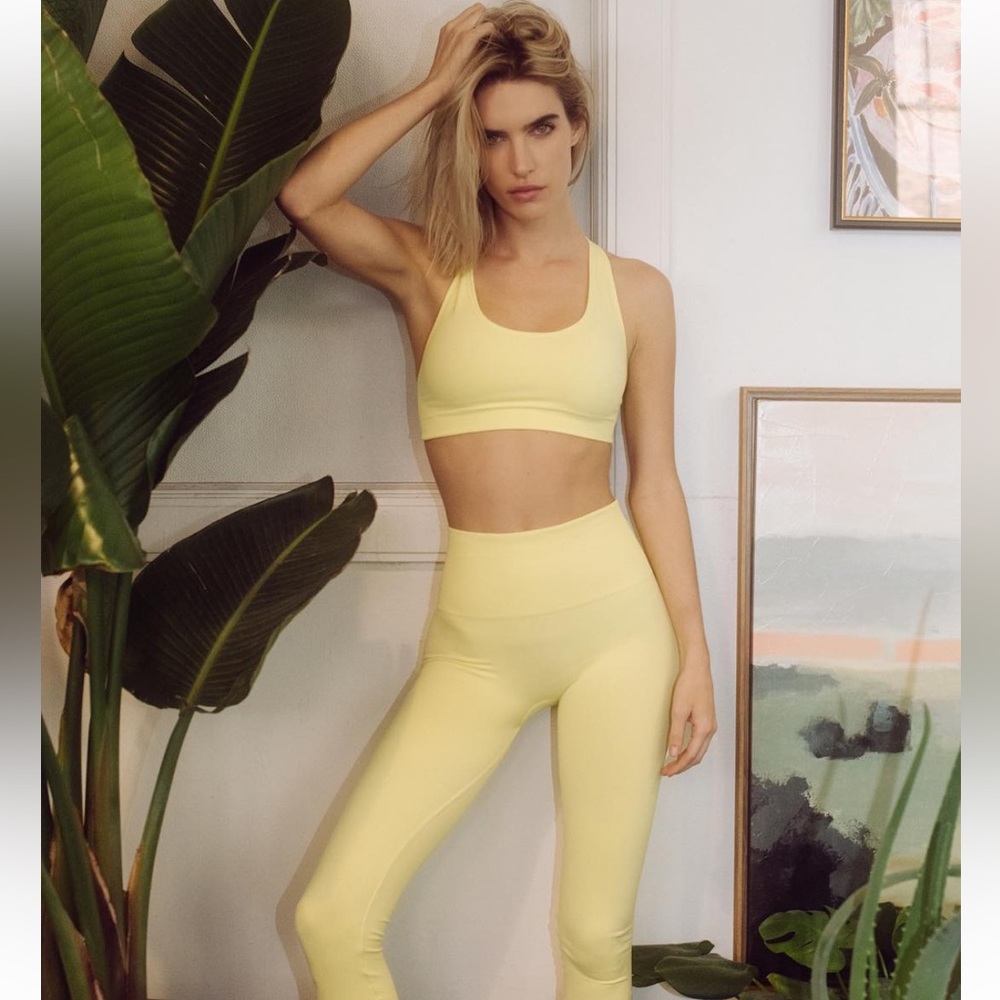 TLA by Morgan Stewart Pastel Yellow Leggings XS/S NWOT
